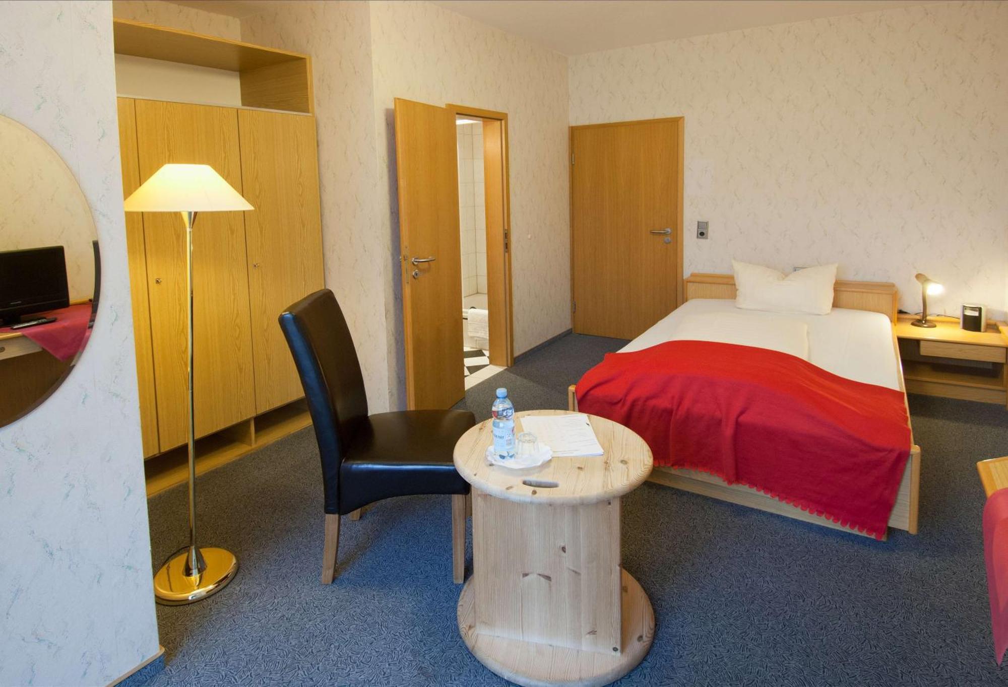 Hotel Garni Am Goetheplatz Bad Münster am Stein-Ebernburg Værelse billede