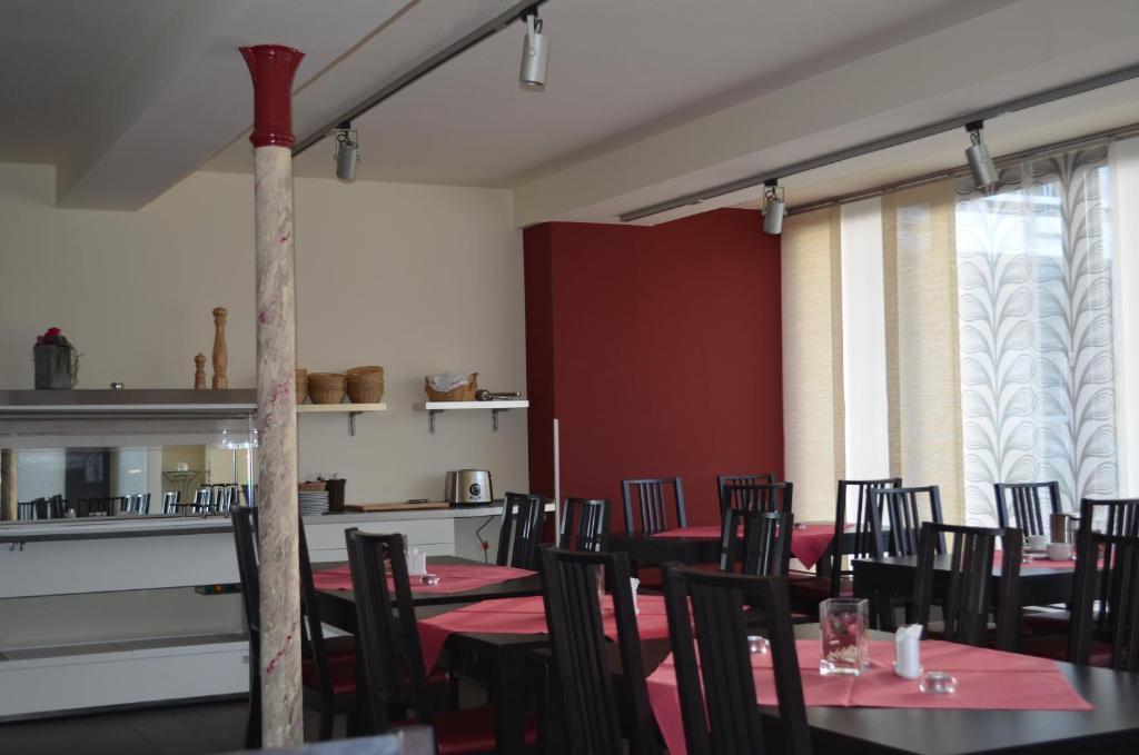 Hotel Garni Am Goetheplatz Bad Münster am Stein-Ebernburg Eksteriør billede